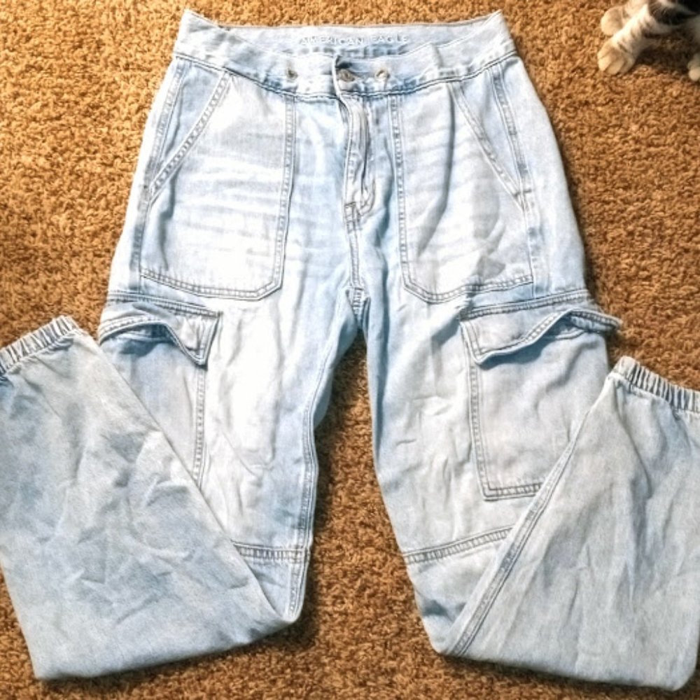 AE Jeans sz 2